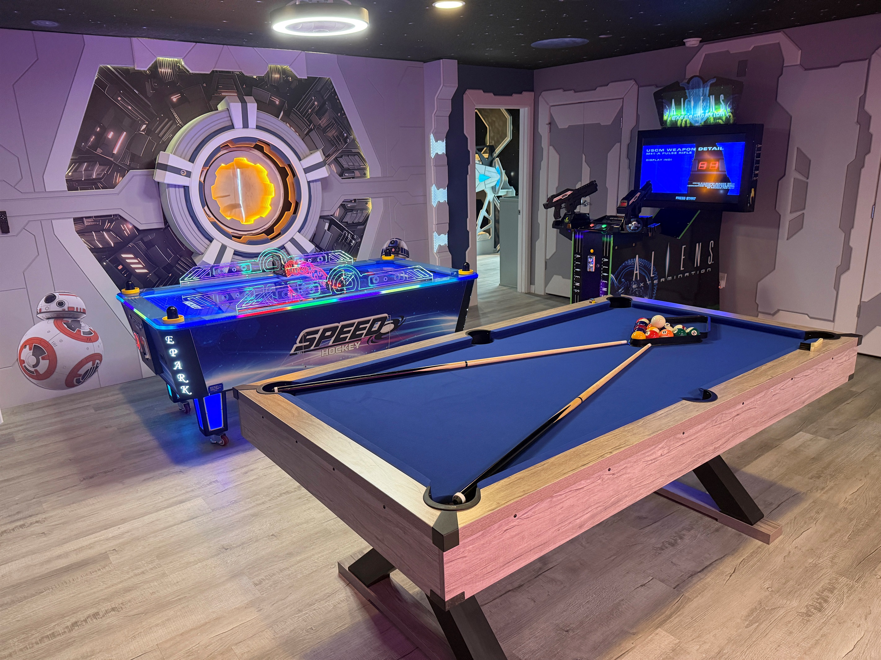 Star Wars Theme Game Room-Play Pool
