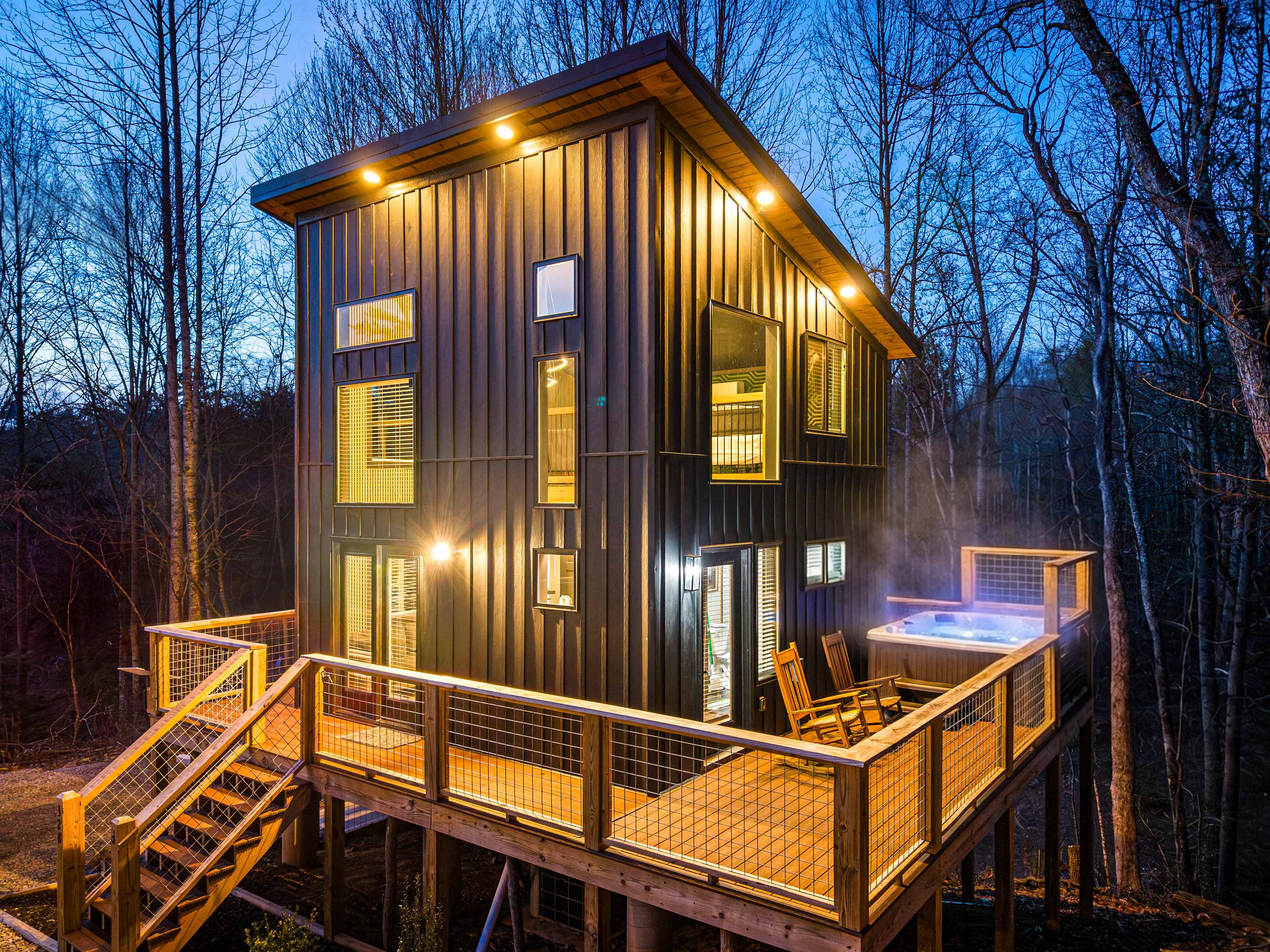 Hot Tub in Mother Nature