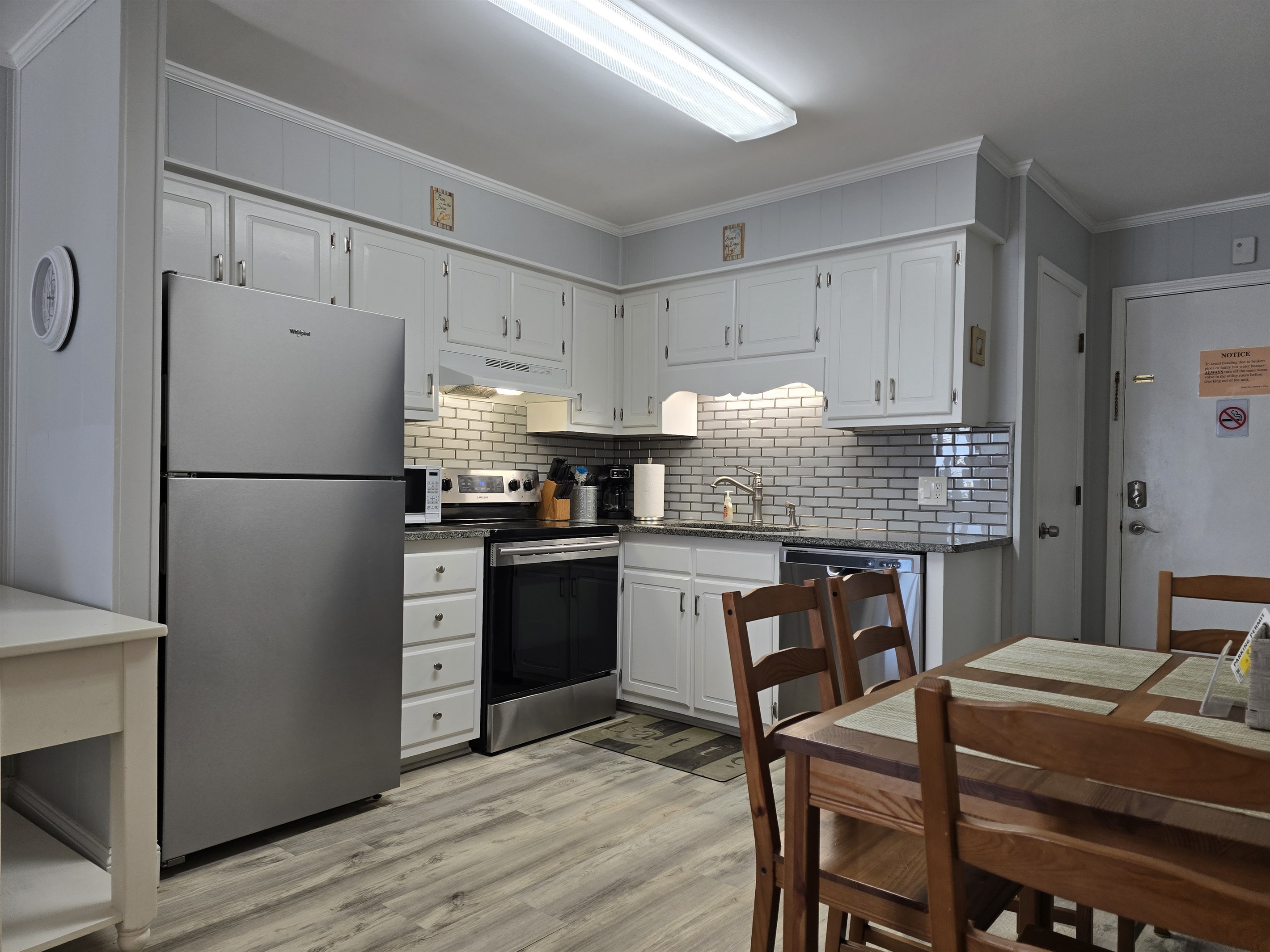 Fully Stocked Kitchen