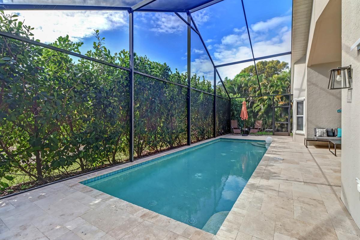 Molokai &ndash; Naples Pool Home photo 3