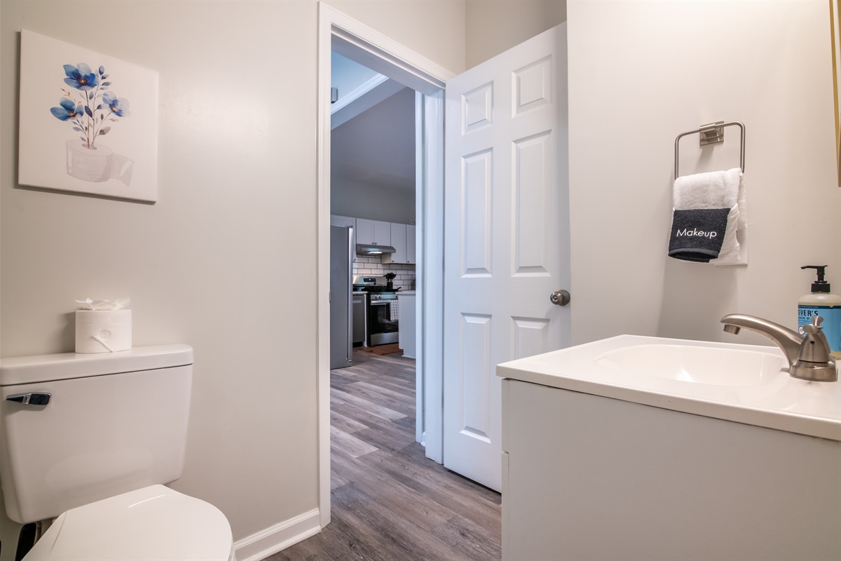 Bright, modern, and thoughtfully prepared for your comfort. Stay refreshed and relaxed.