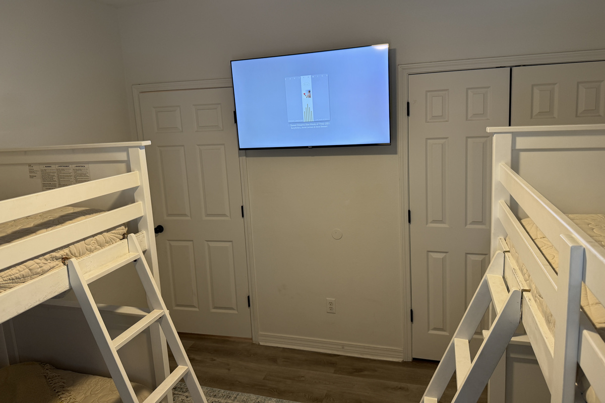 Bunk Bed Room TV