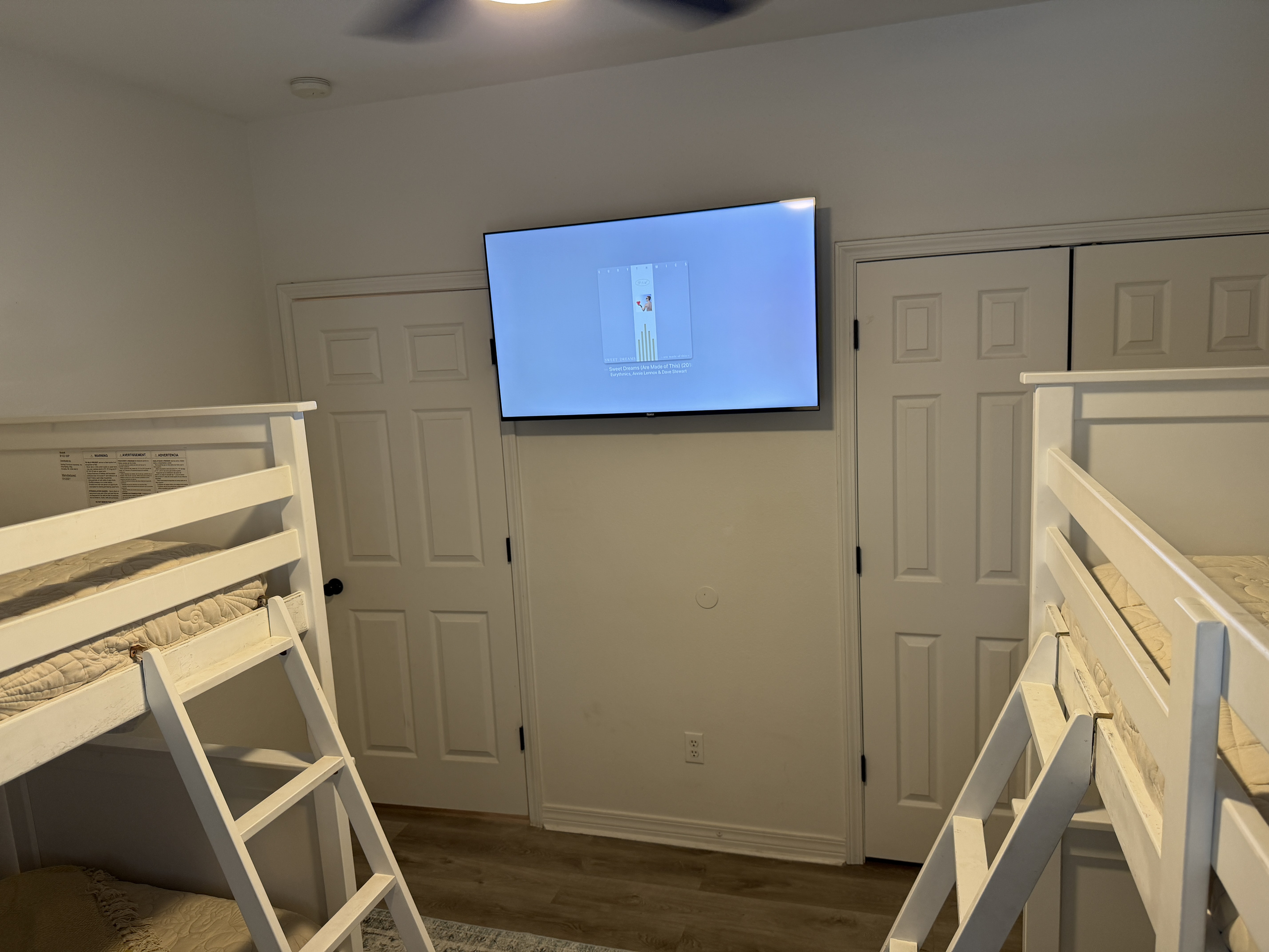 Bunk Bed Room TV