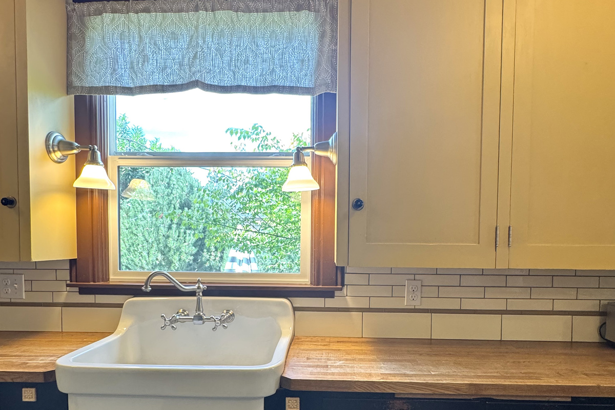 Charming vintage charm of the farmhouse kitchen.