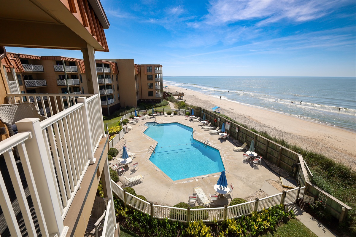 Balcony overlooking the pool