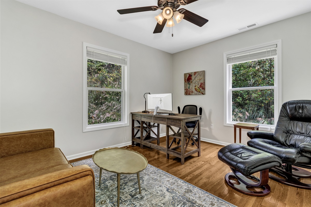 Office - Upstairs - Monitor and Printer available