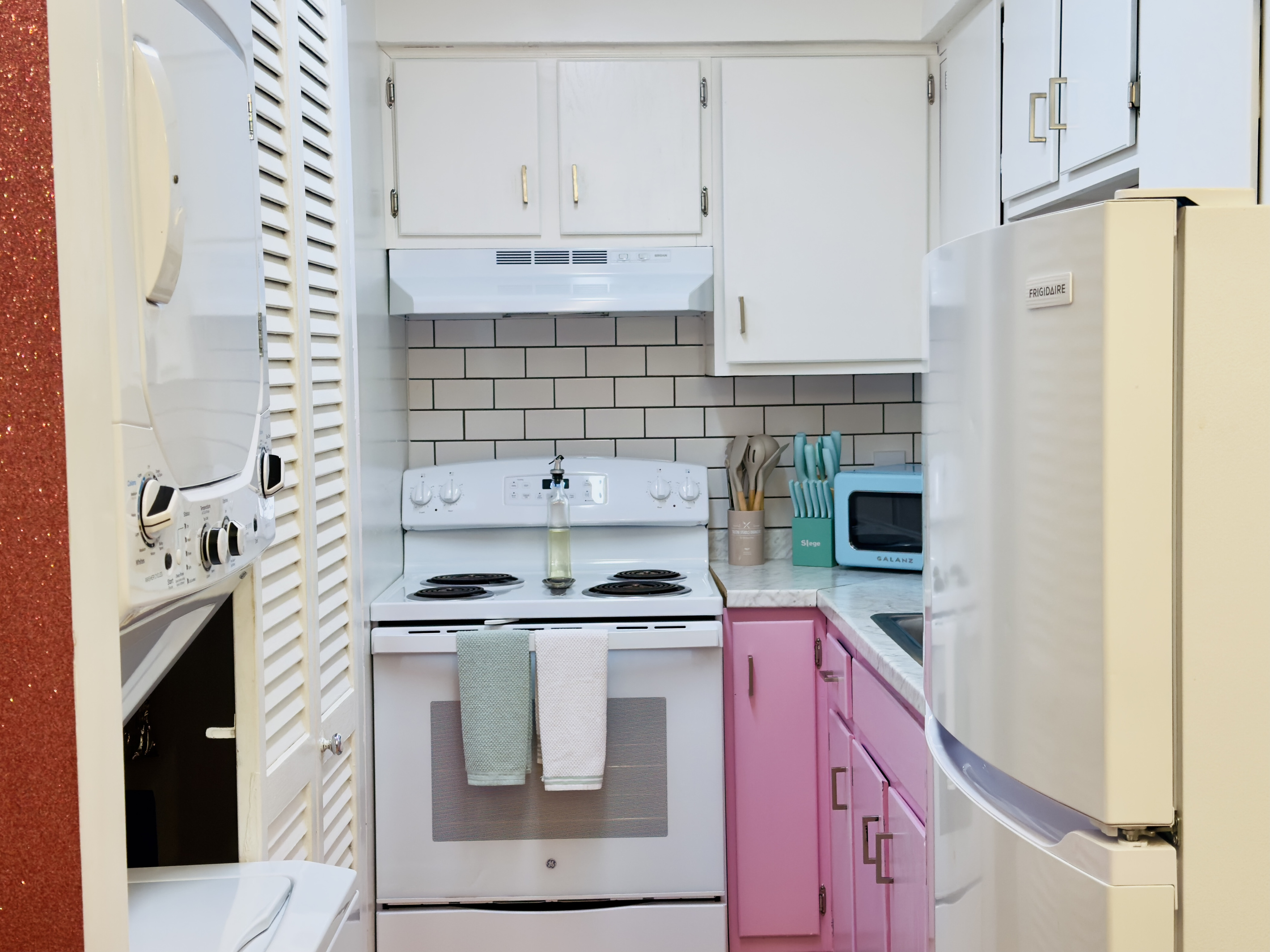 Fully stocked kitchen