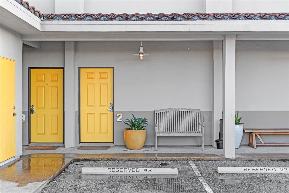 2f8aba609f924cd9b3f4c4445078e942 Large | Beachhouse | Texas | TX | Vacation Homes | Galveston | Crystal Beach | Kokomo | Breezy Days | Beachfront Elegance | Sunrise Serenity | Southern Sands Property Management, LLC