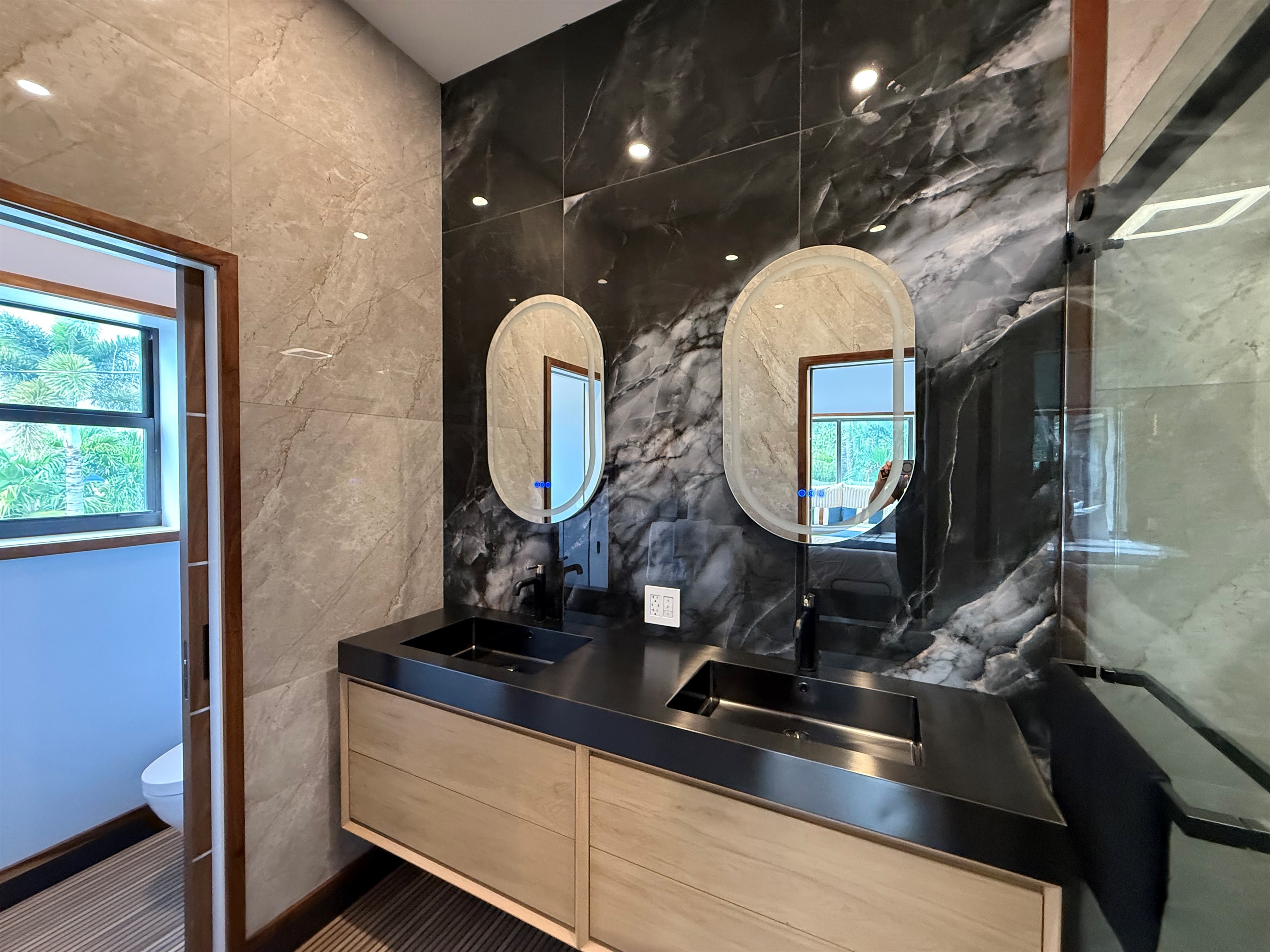 2nd Floor Bath