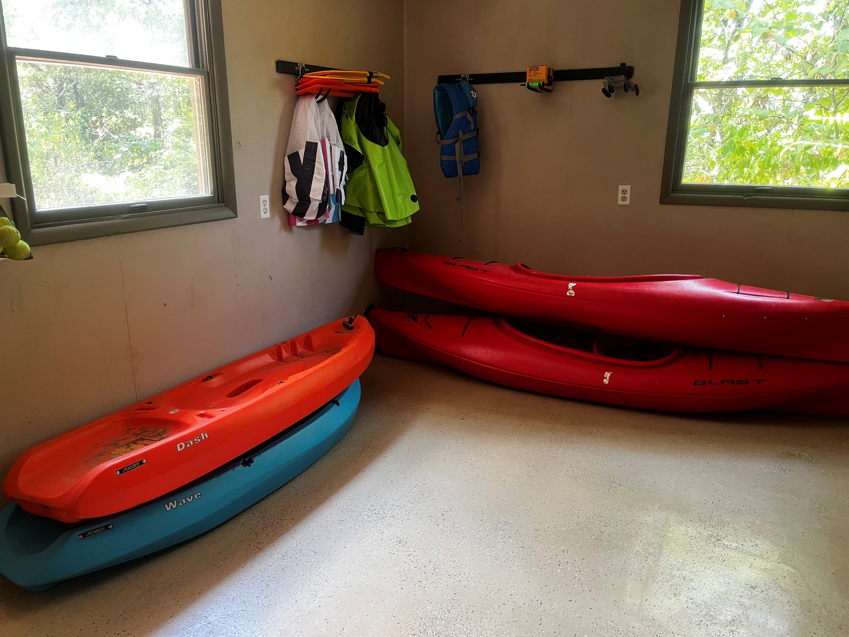 Kayaks & Rafts