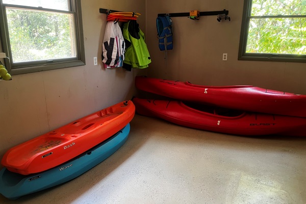 Kayaks & Rafts