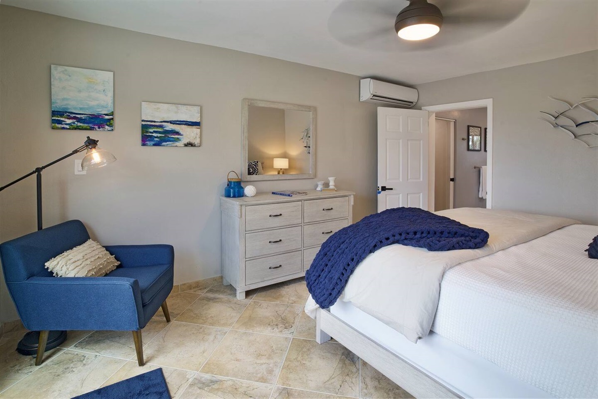 Just imagine burying yourself in this envelope of comfort every evening with the ceiling fan above to keep the air moving and an ac unit to keep it cool through the night