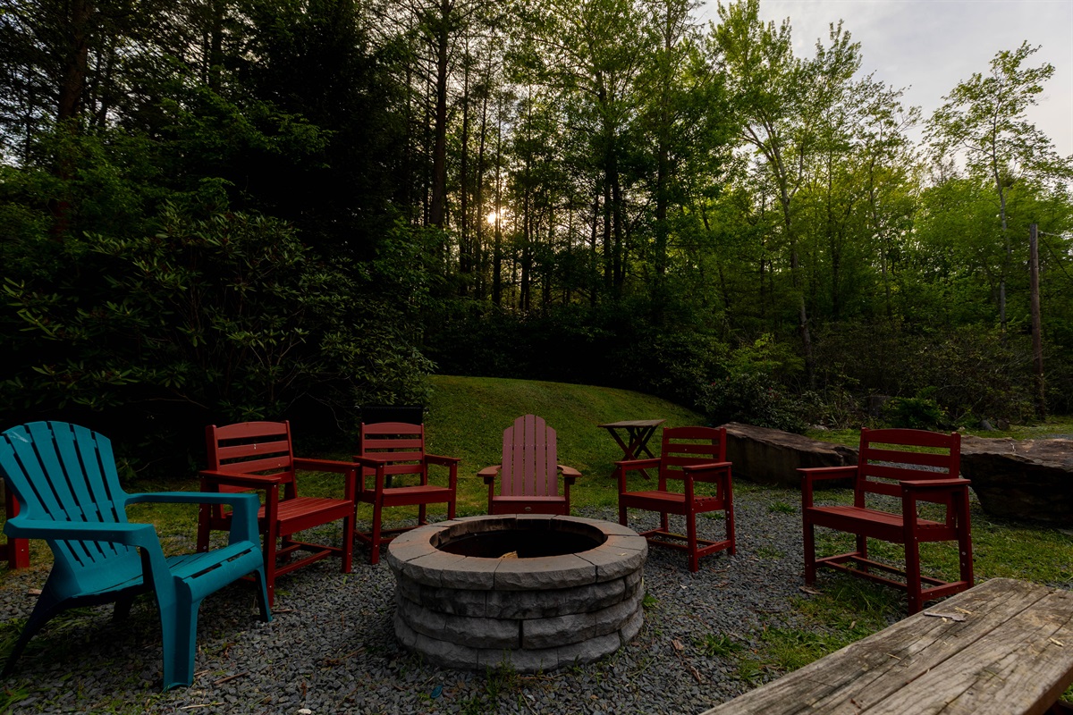 Watch the sunset surrounded by nature. 