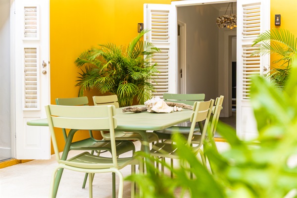 Heritage City Villa - Court yard