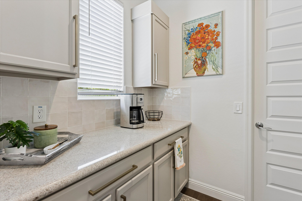 Modern Boho Retreat | 5BR/4.5BA | Near Westgate — Modern Boho Retreat | 5BR/4.5BA | Near Westgate, Glendale, Arizona — photo 26