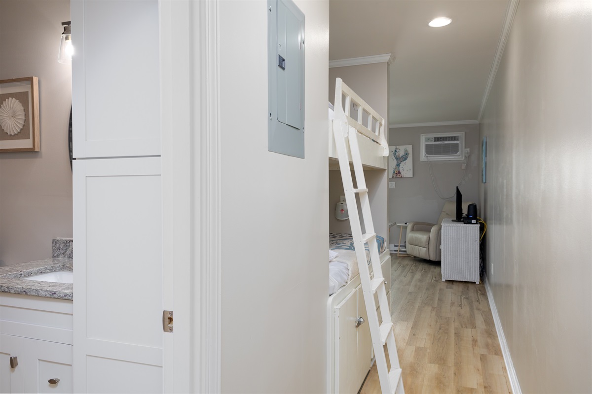 Twin bunks in hallway