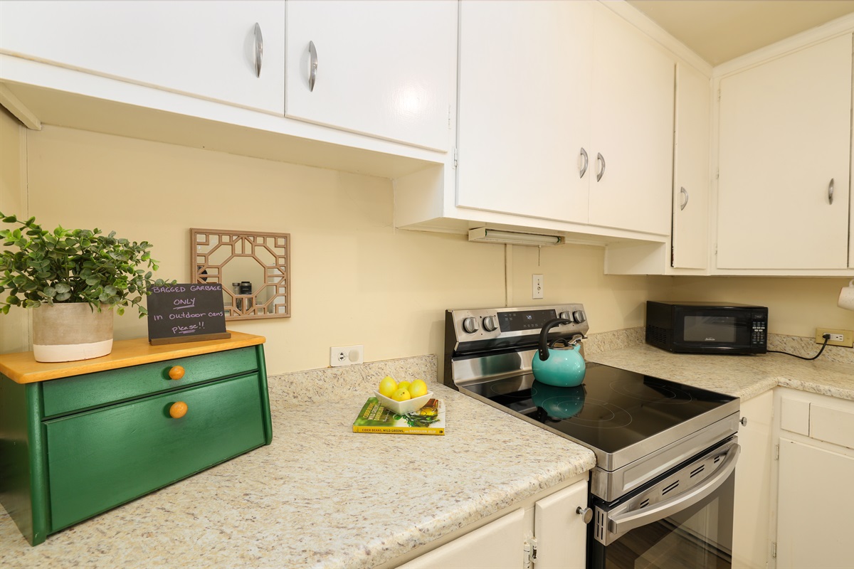 Full Kitchen