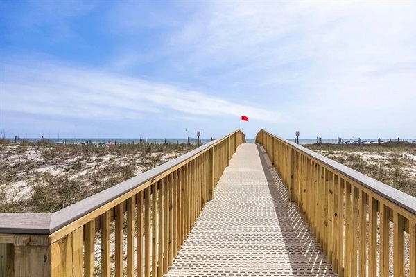 Boardwalk to the sand