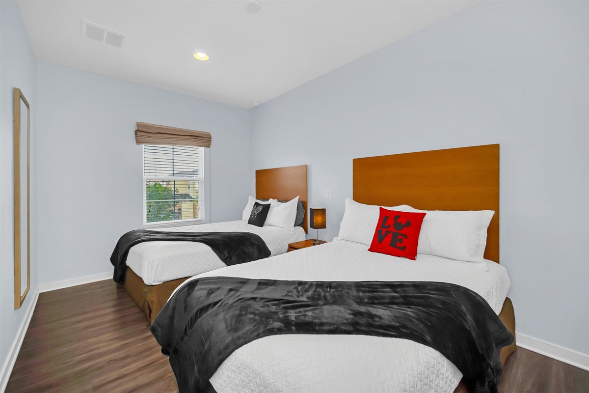 Bedroom number 2.