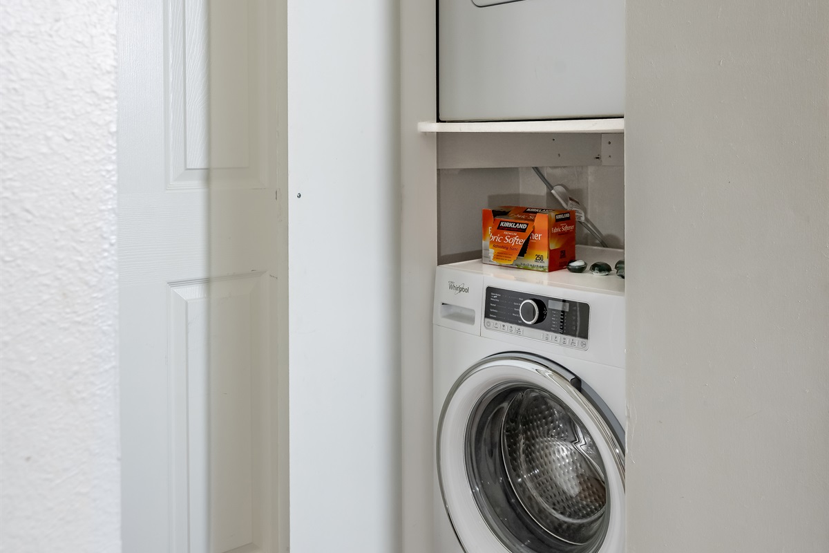 In unit washer and dryer.