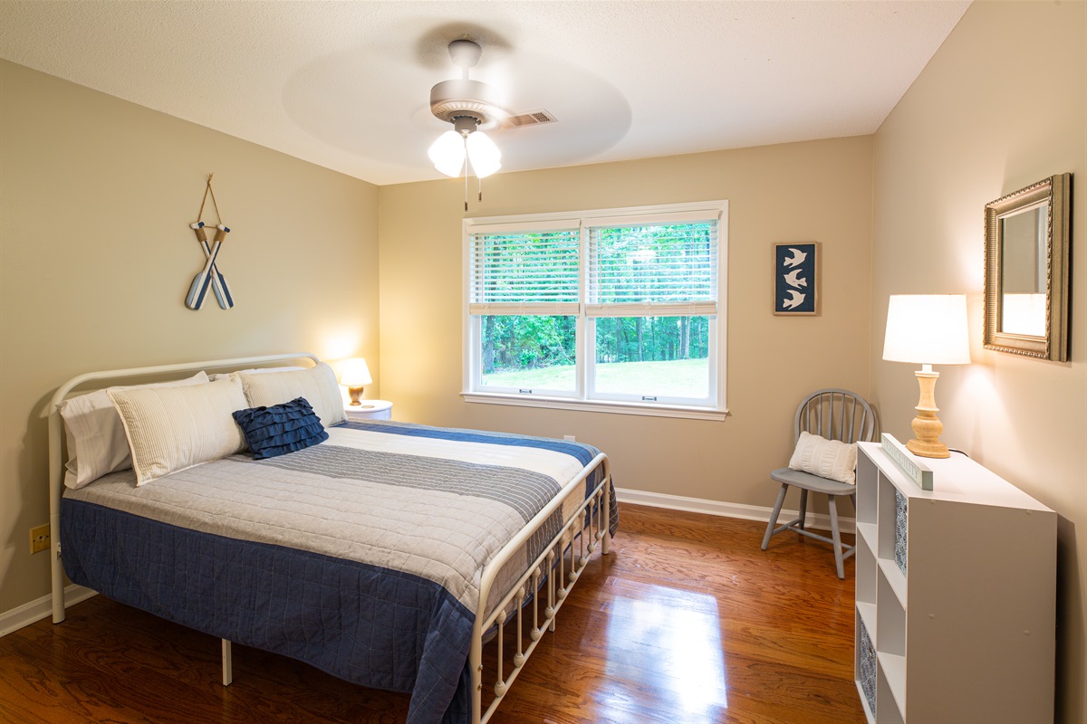 Bedroom 3 | Queen