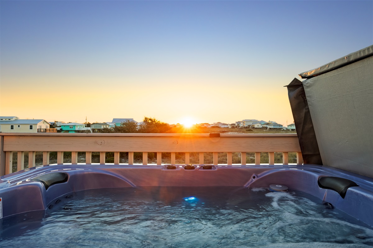 Enjoy your coffee and sunrise in the hot tub