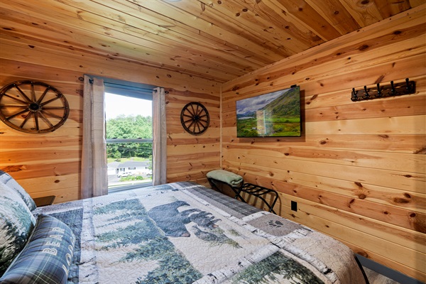 Bedroom 1 - King Bed