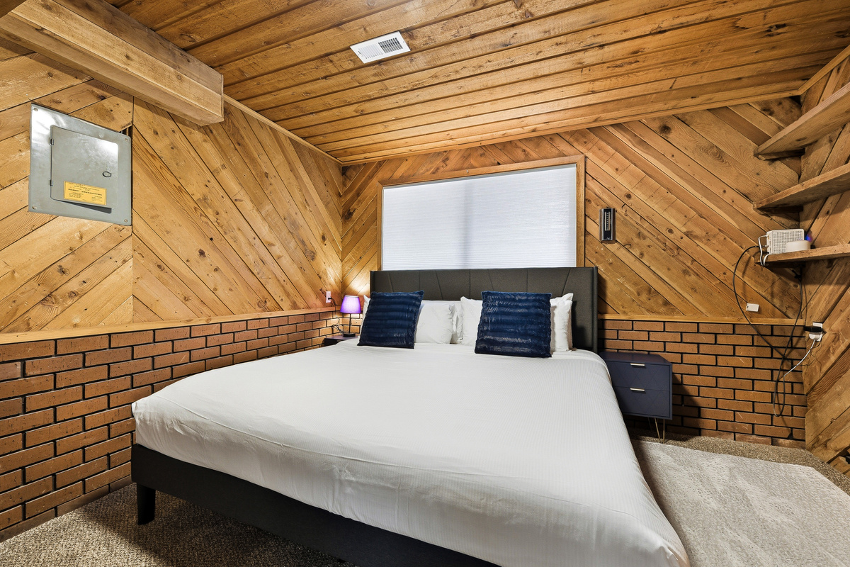 Navy bedroom (in basement) - King size bed
