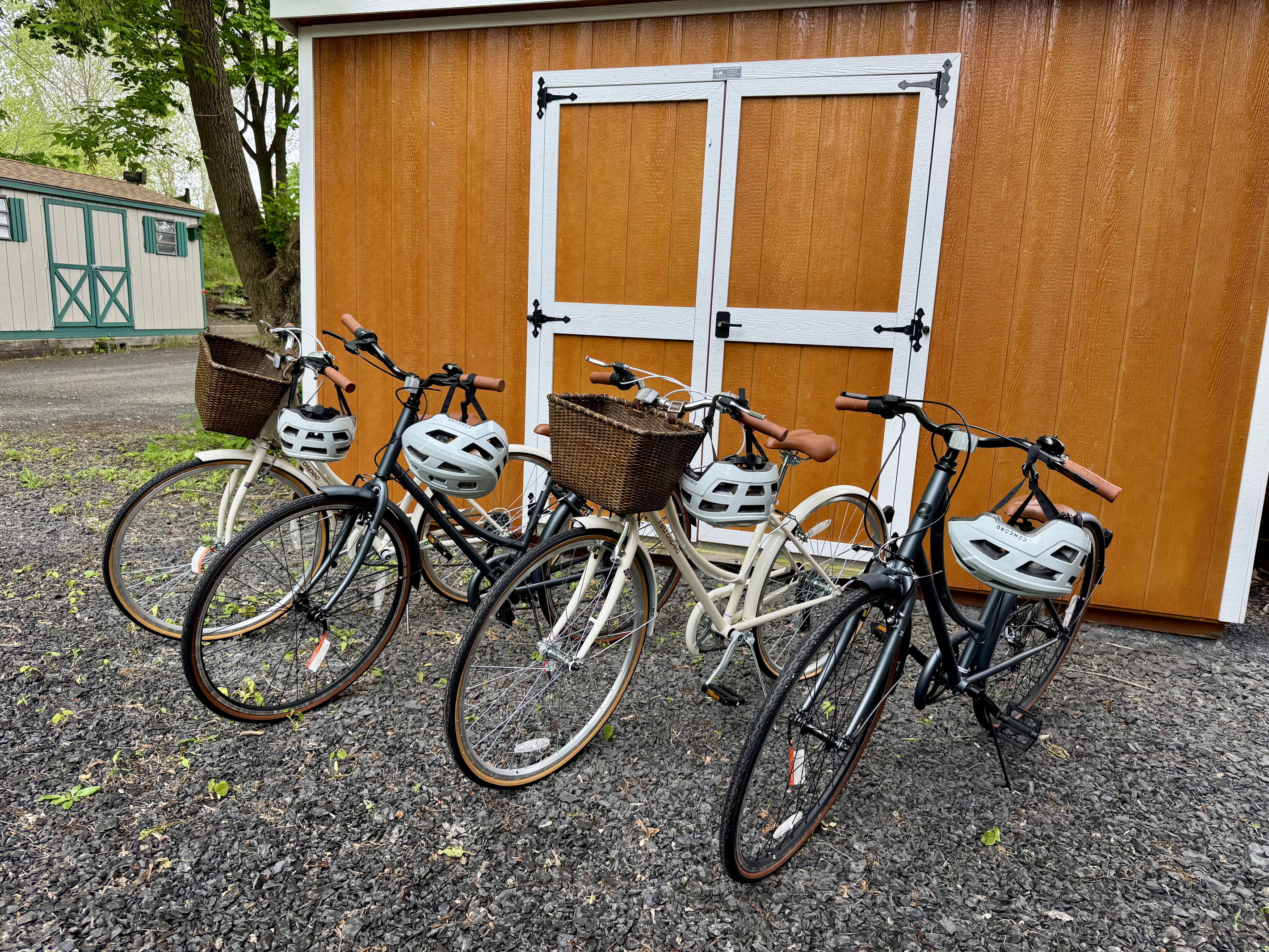 Bike to the lighthouse trail, village shops, and local cafés