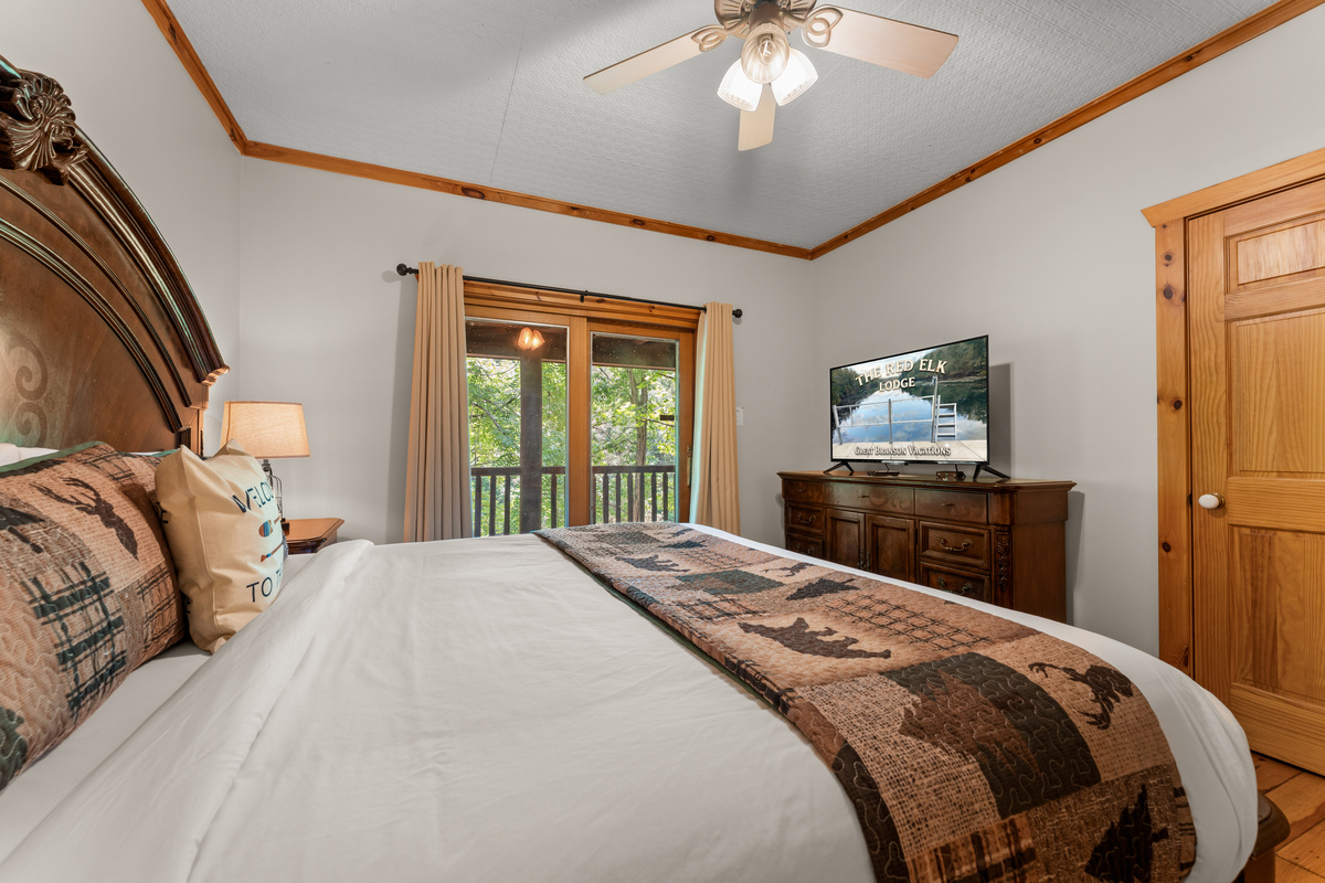 Bedroom #3 also has a 50" smart TV with cable.
