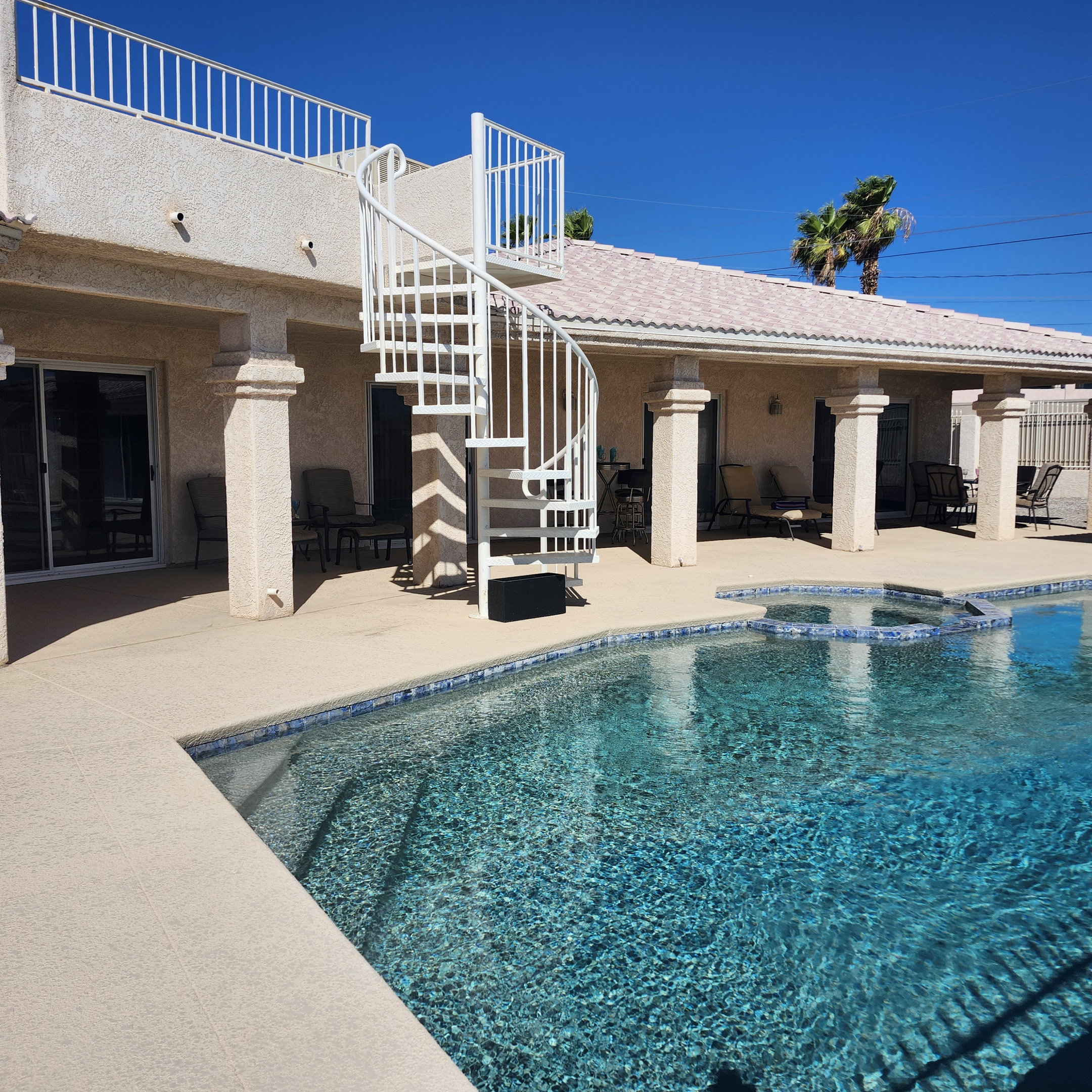 Pool & Patio