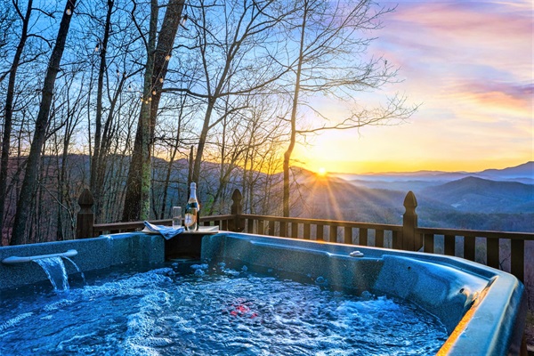 Ready to soak in a hot tub under a sky full of stars surrounded by nature and an AMAZING mountain views? Reminder: Glassware seen in photos is for decorative purposes only. For safety, no glassware or alcohol near the hot tub.
