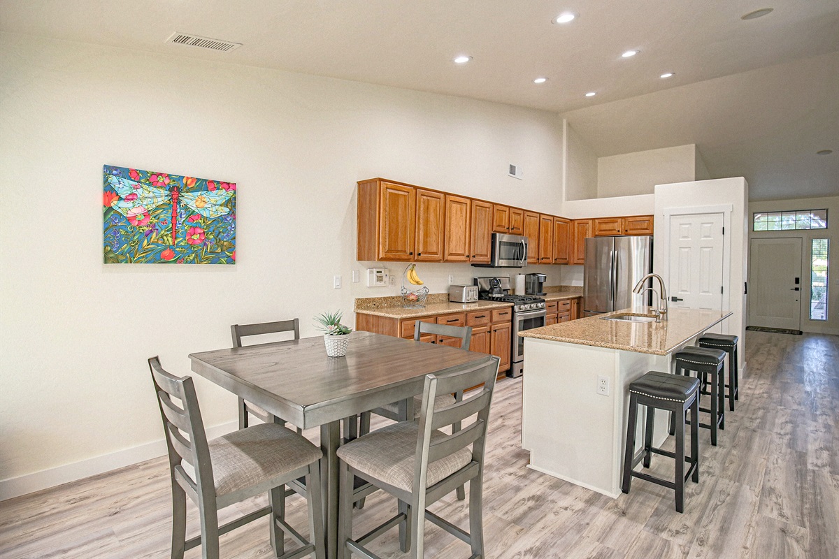 Goodyear Retreat | 4BD 2BTH | Heated Pool — Goodyear Retreat | 4Bed&2Bath | Heated Pool, Goodyear, Arizona — photo 15