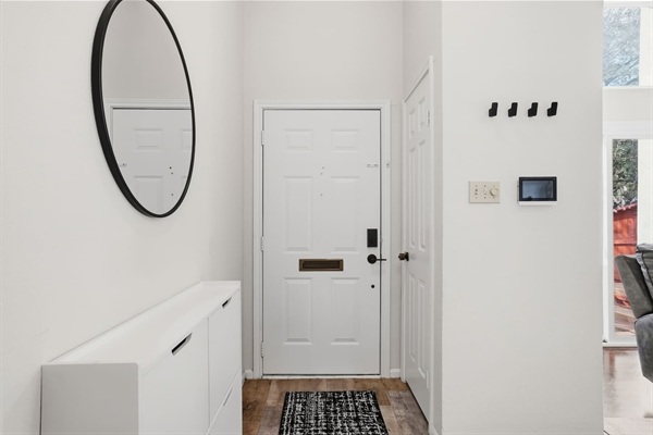 Entrance with shoe storage and closet at the entrance