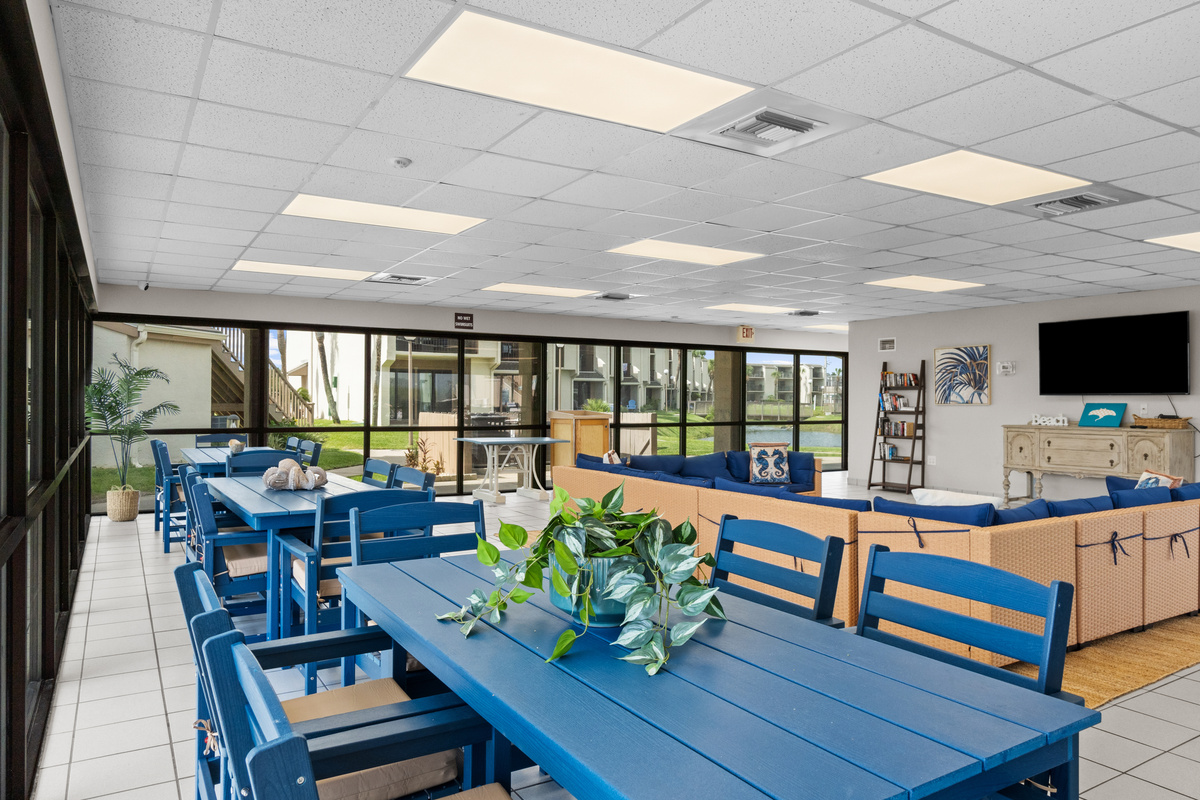 Seating in clubhouse