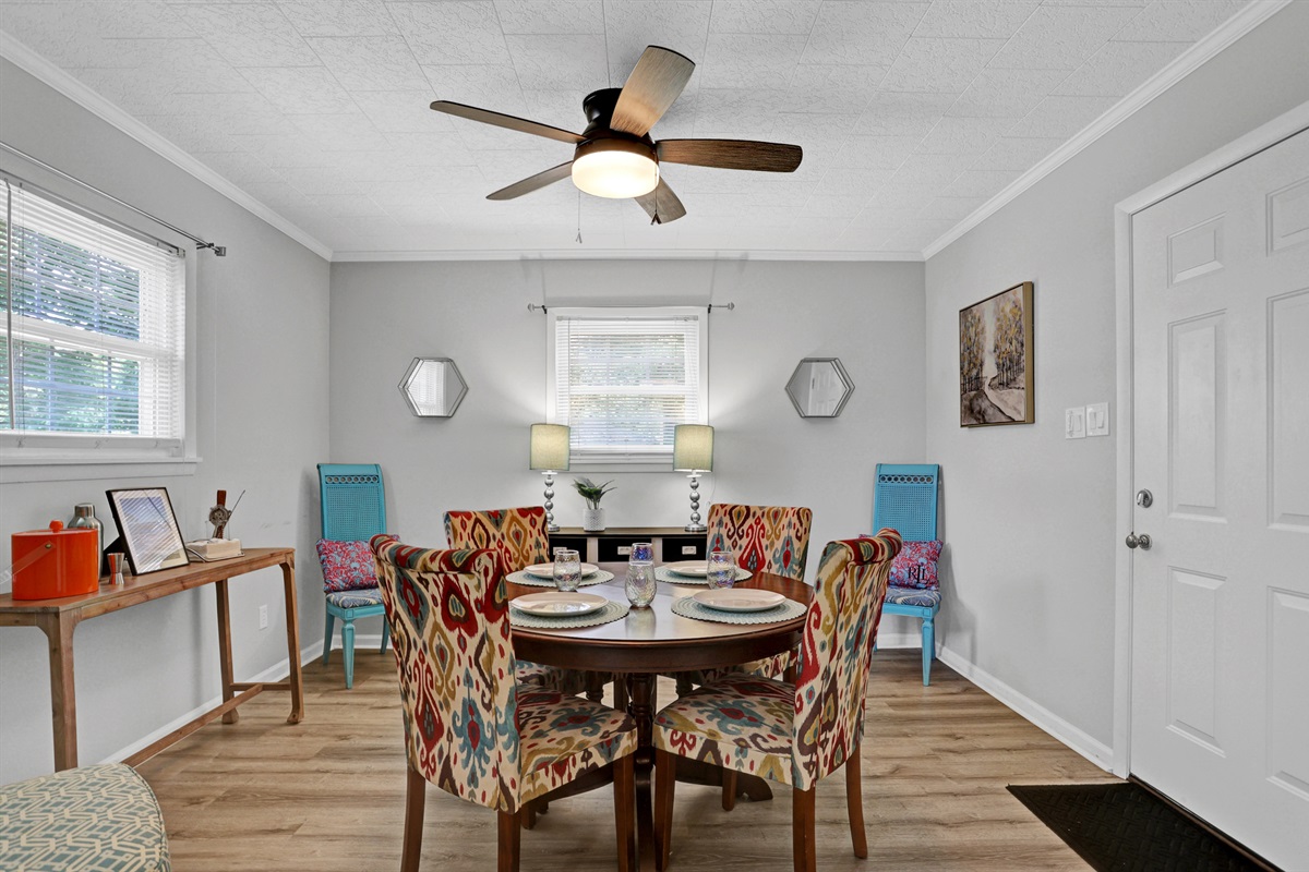 Gather around the table—this stylish dining room seats 6 and is perfect for family meals, game nights, or morning coffee.