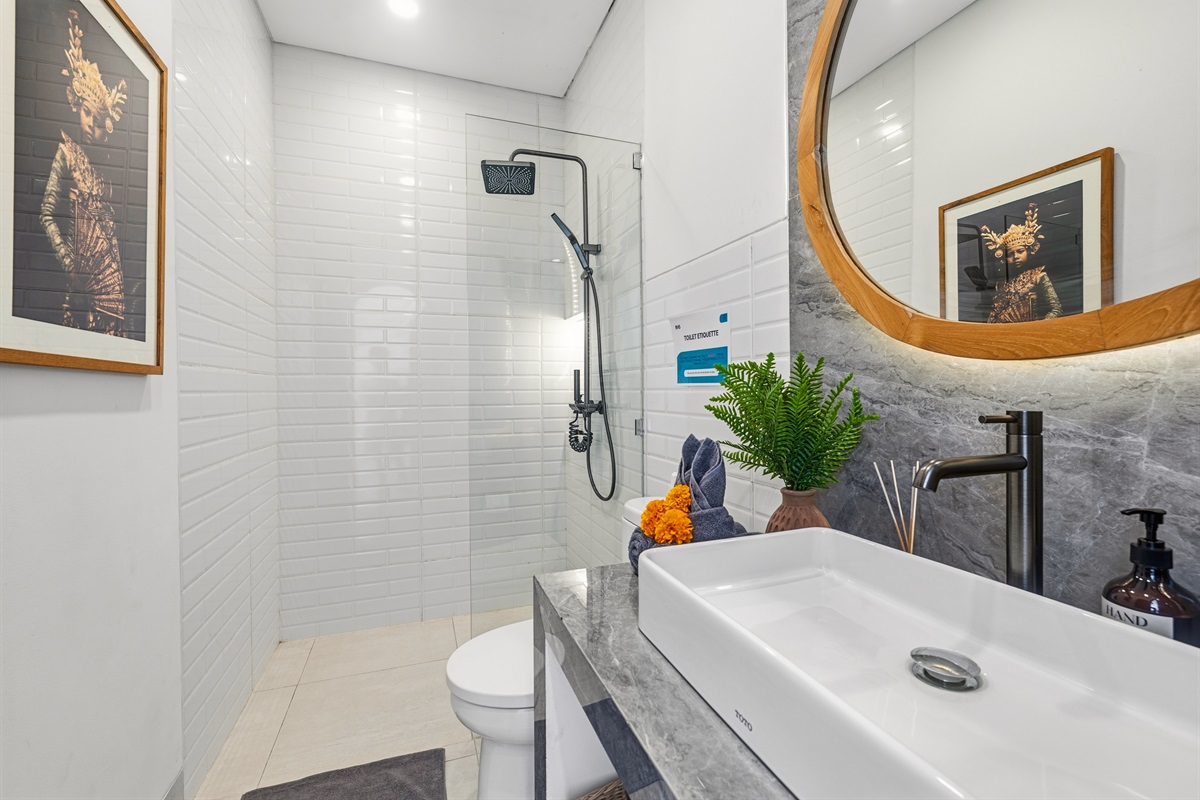 Bathroom 2