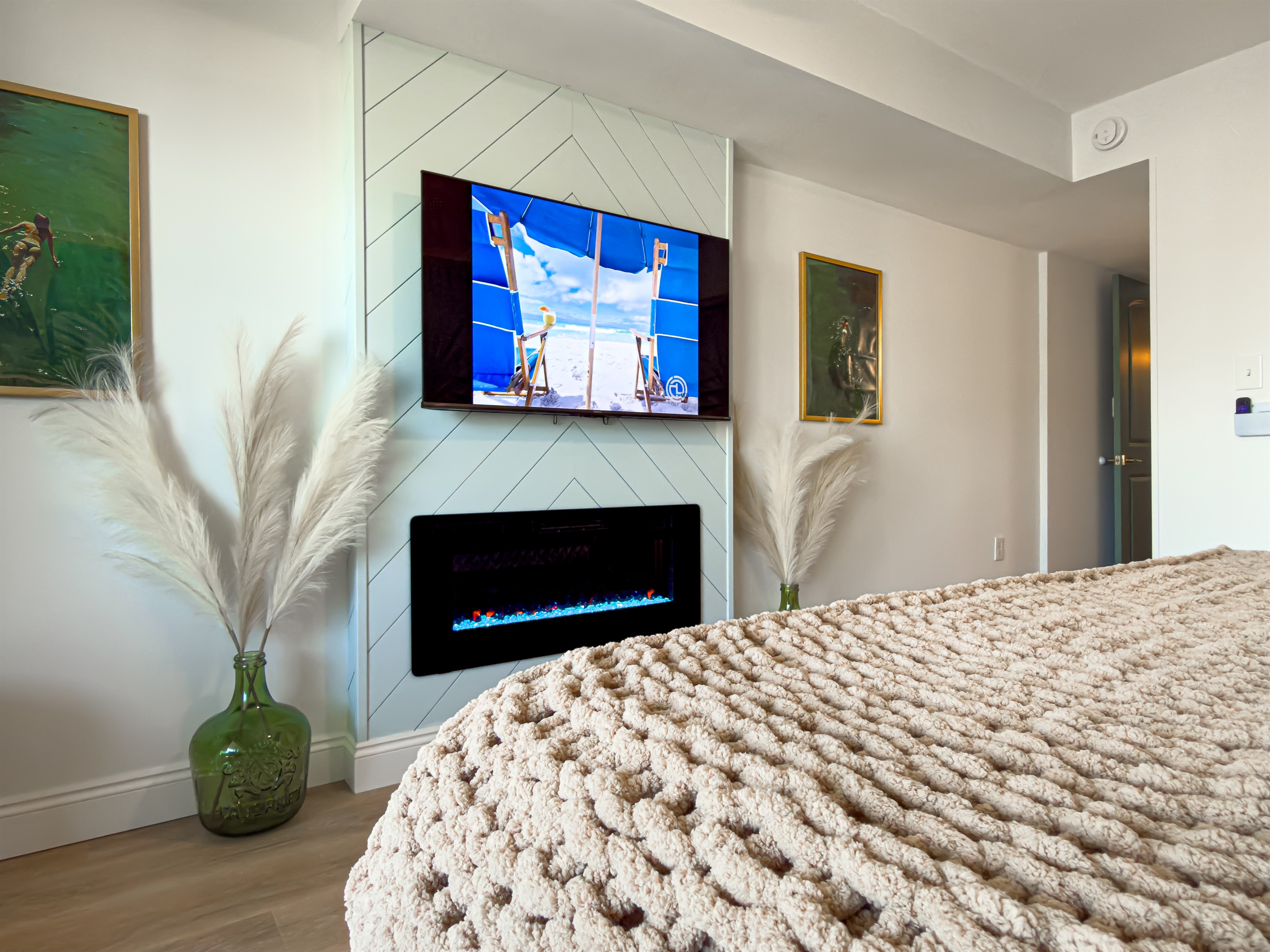 Unwind after a long beach day by turning on the electric fireplace. You can stream your favorite shows on the smart TV right from bed.