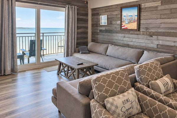 Living room at Paradise at the Ocean