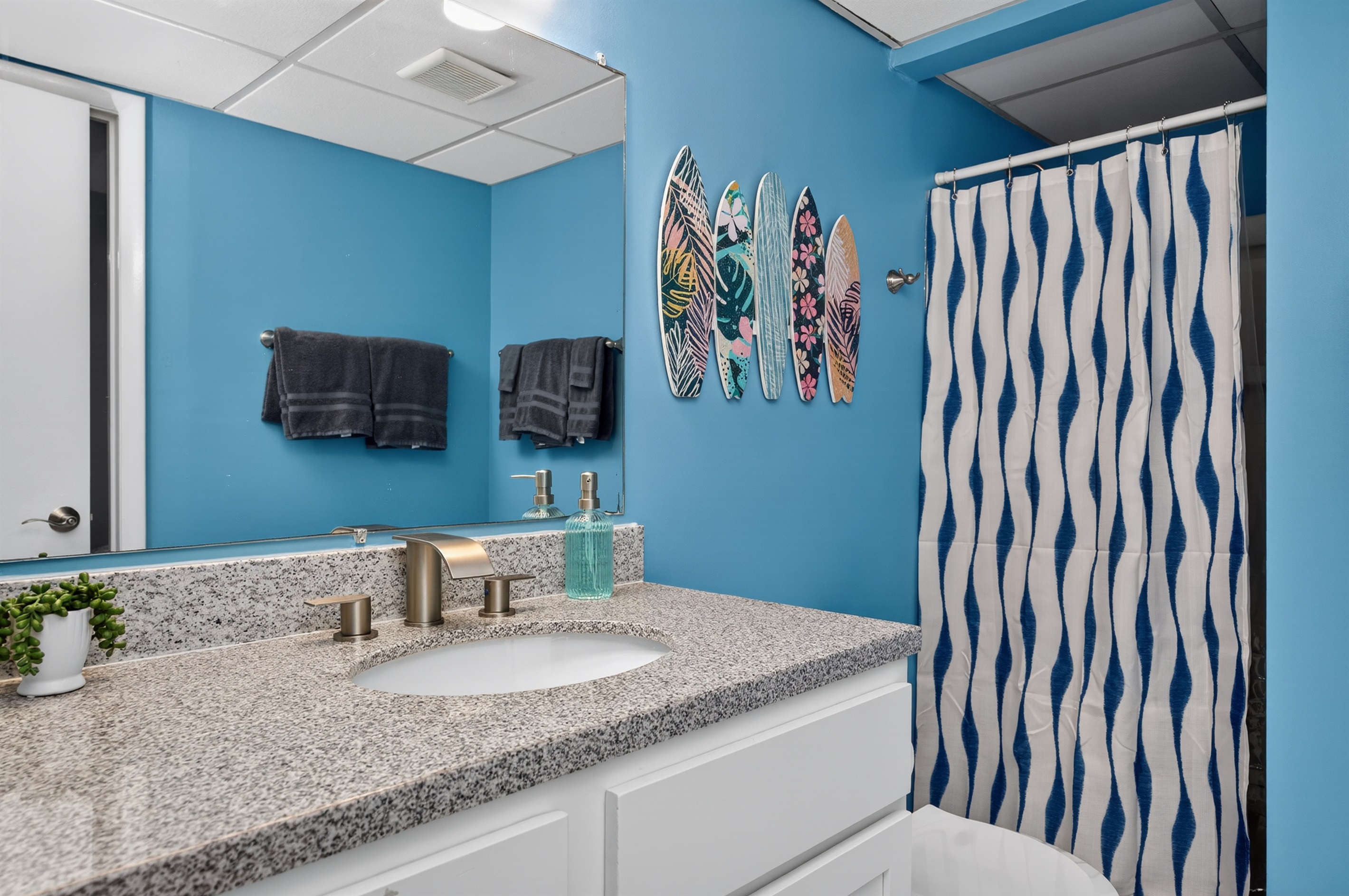 Jack & Jill Bathroom