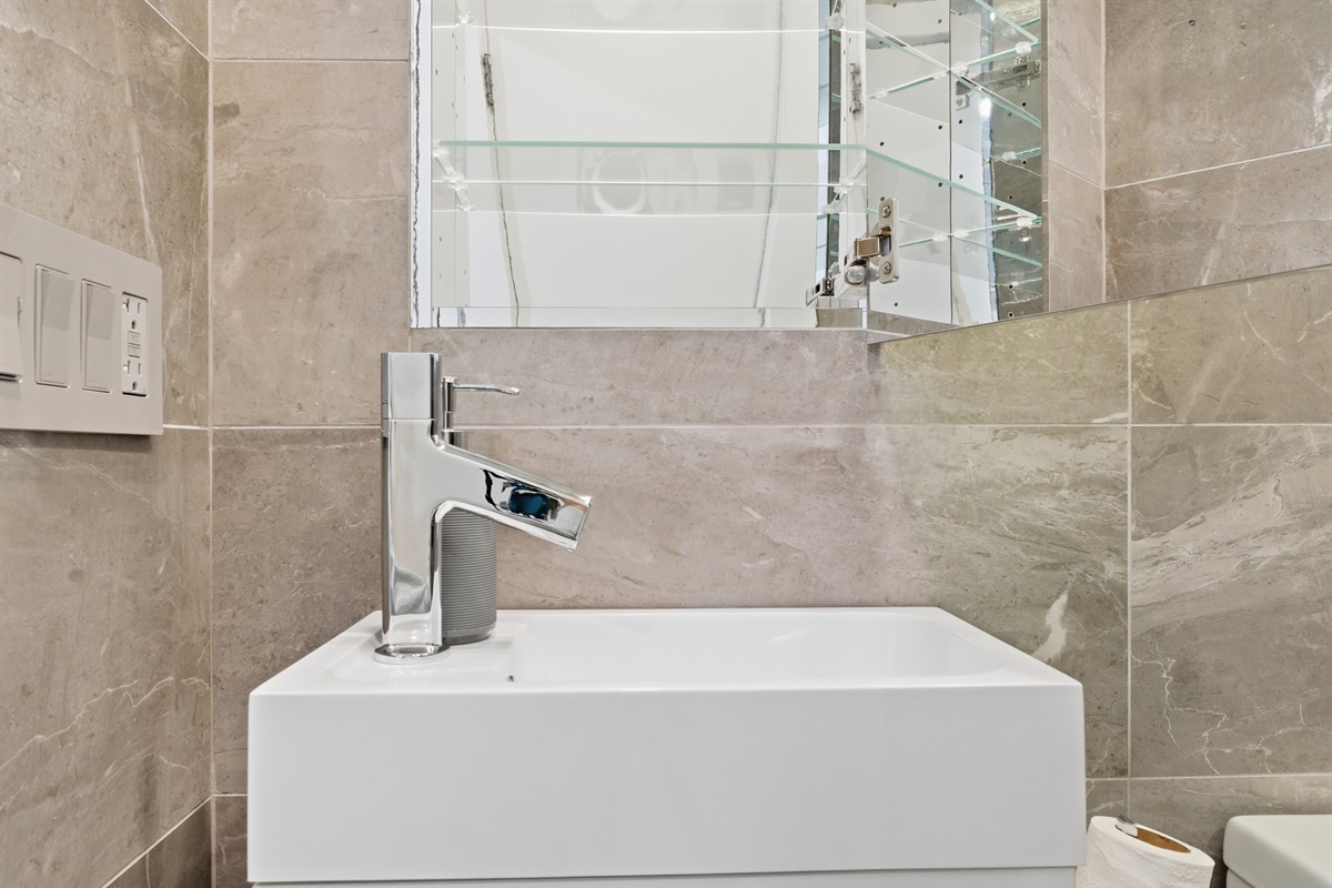 Hallway Bath - Small Sink with Medicine Cabinet 
