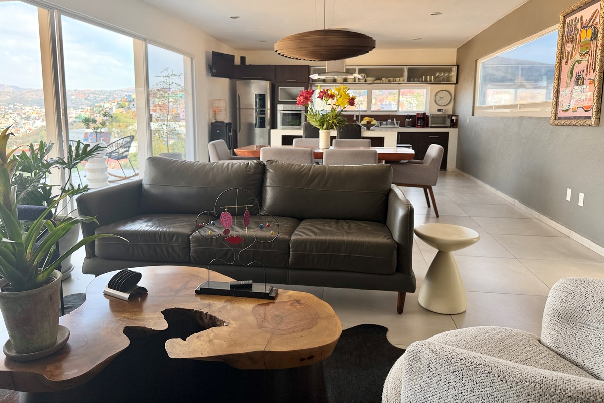 Main Level Long View