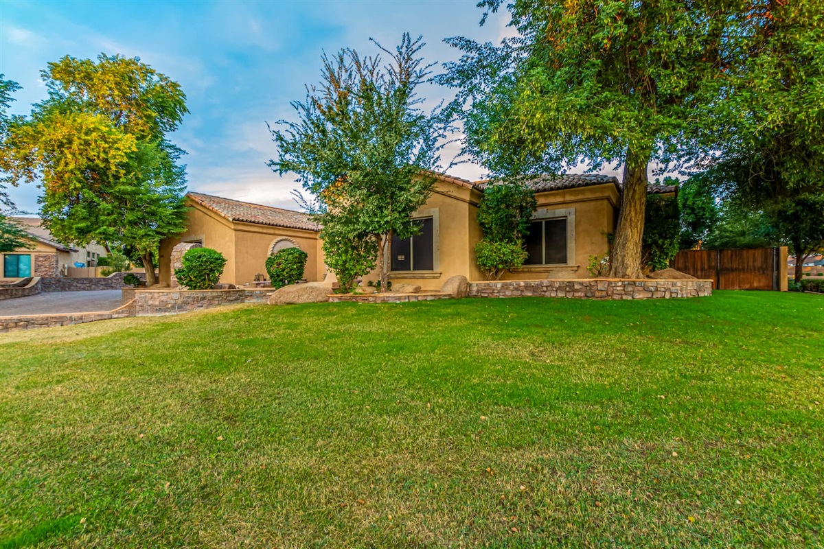 Luxurious 5 Bed; Desert Oasis w/ Pool! — Desert Paradise Retreat | Luxe 5BR w/ Pool in Mesa, Mesa, Arizona — photo 14