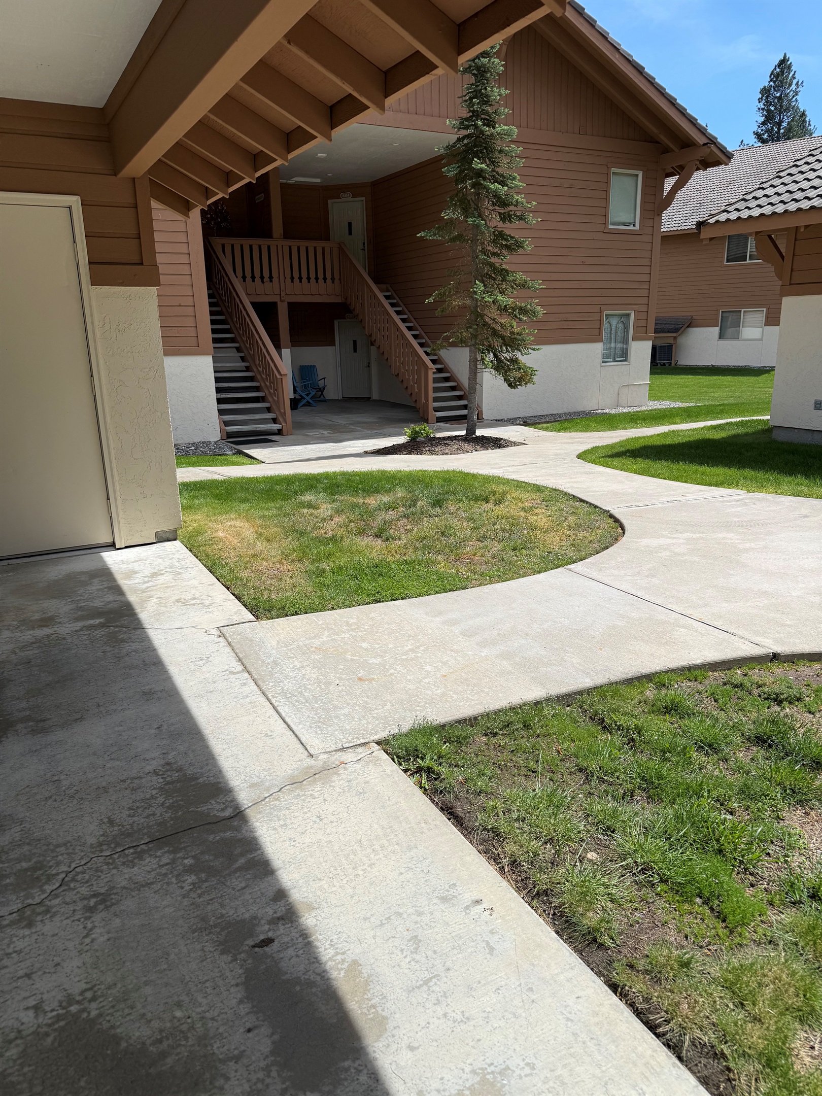 Walk way from carport