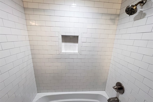 Hall bathtub