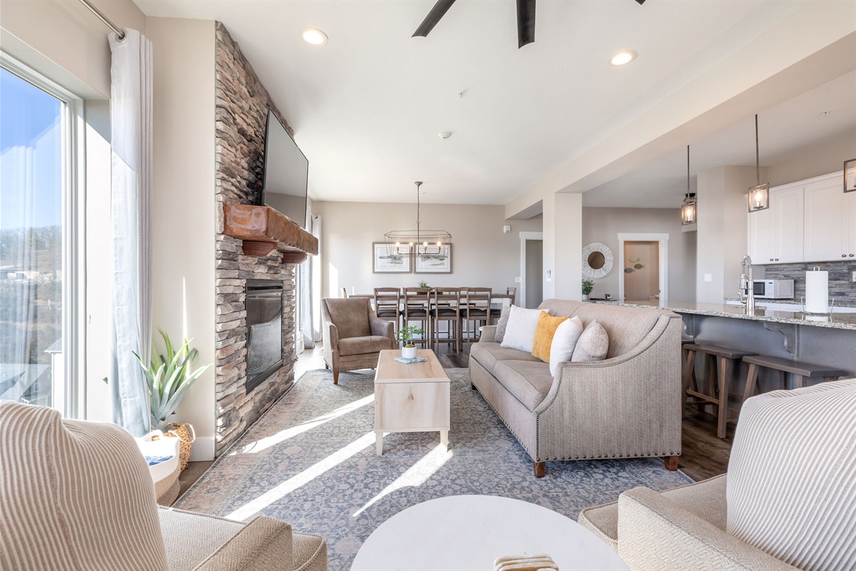 Main level entertainment space with room for everyone