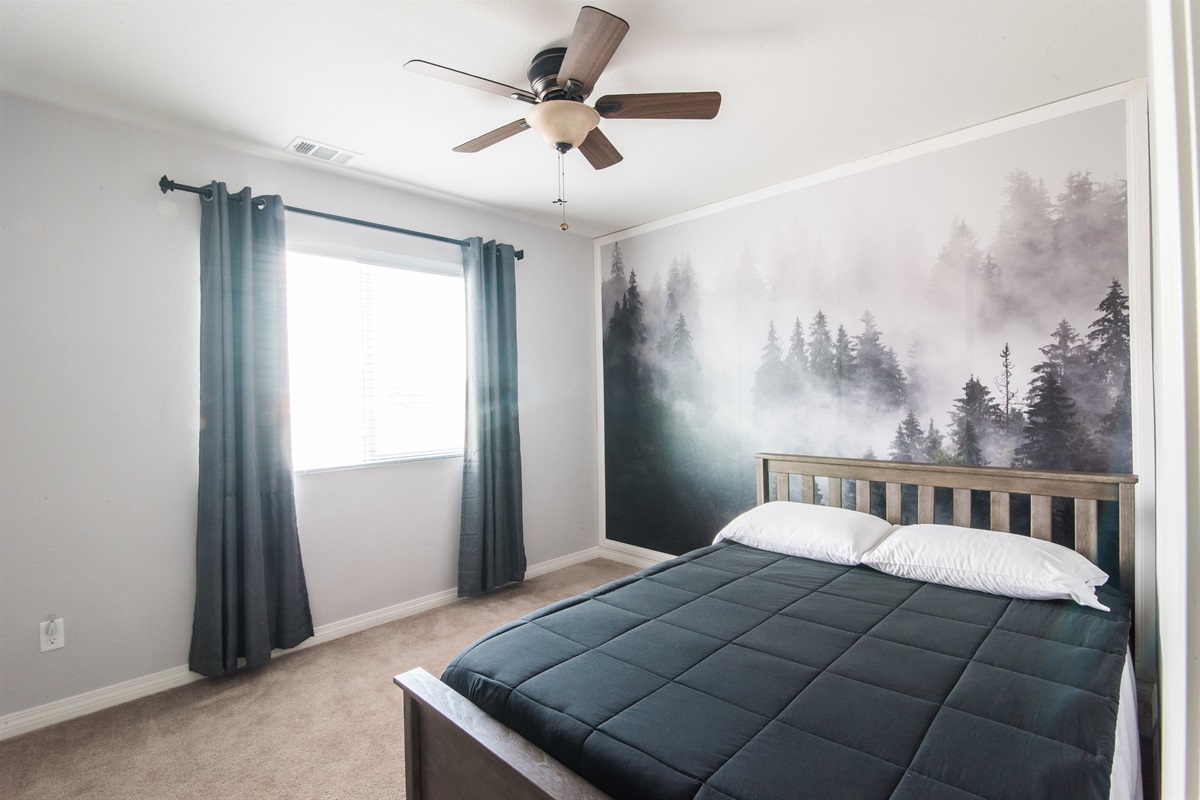 bedroom 2-full size trundle