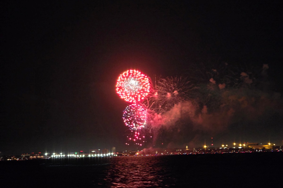 Pensacola fireworks from the Gulf Breeze side of the 3-mile bridge.