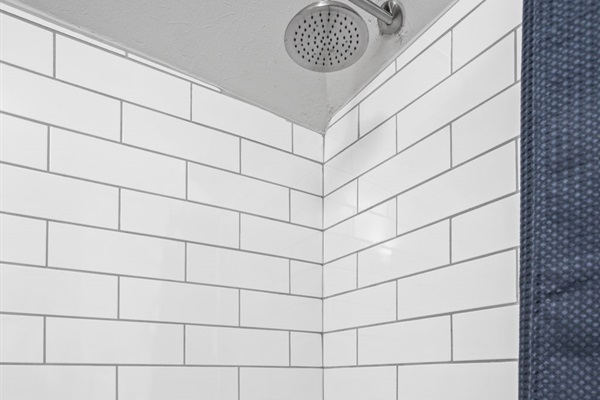 Prepare and unwind in the full bathroom.