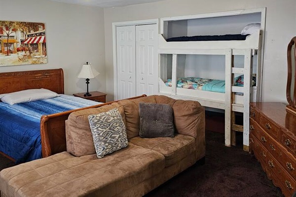Queen Size bed and bunk Bed